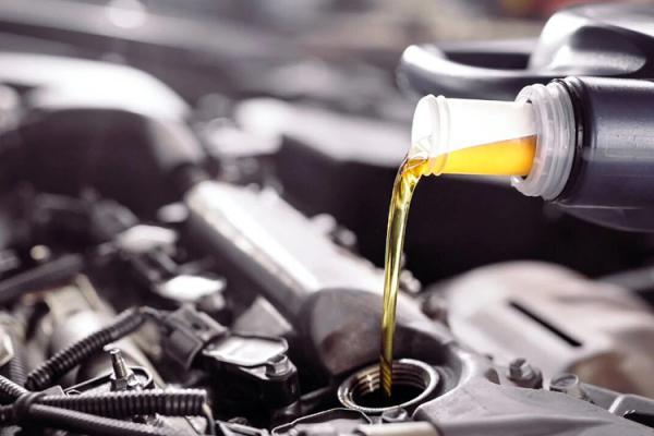 What Makes Your Car Run Out Of Engine Oil