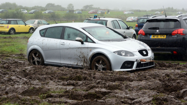 How To Get Your Car Unstuck From The Mud
